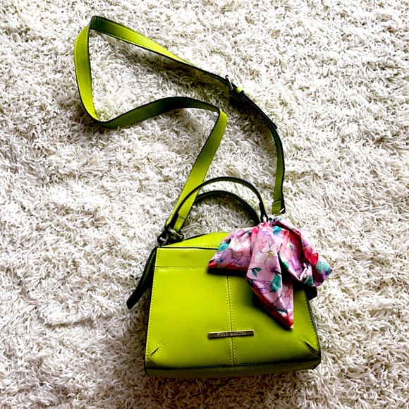 Steve Madden Green Purse - Picture 1 of 4